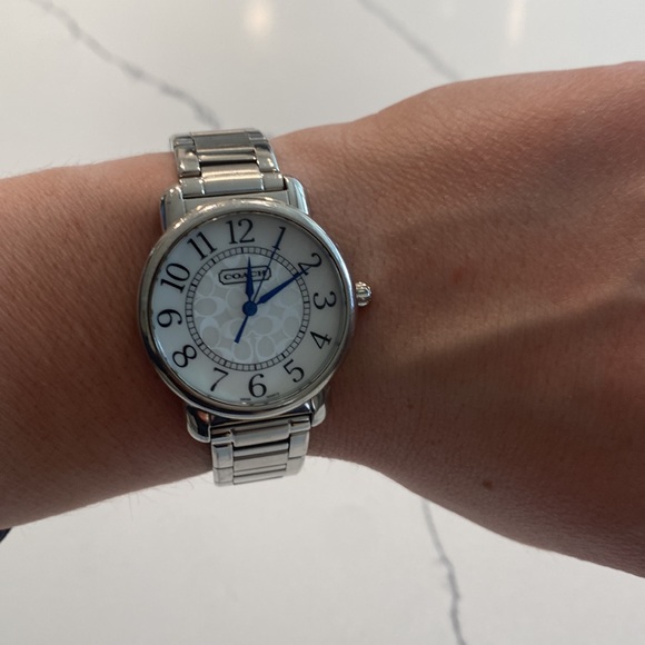 Coach - Ladies Large Coach Silvertone Bracelet Watch - Picture 3 of 5